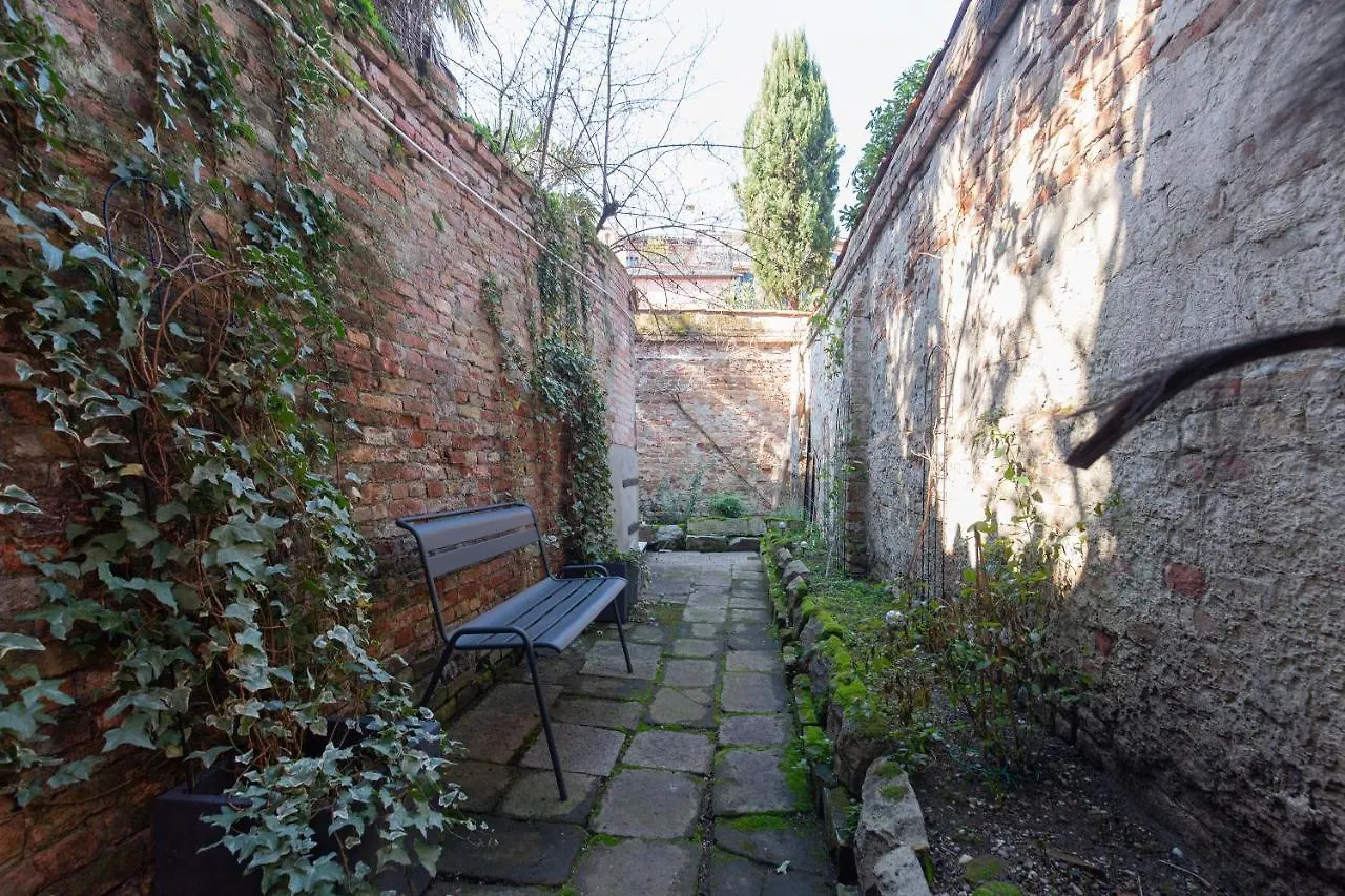 Casa Lorenzo_Venisejetaime Italy